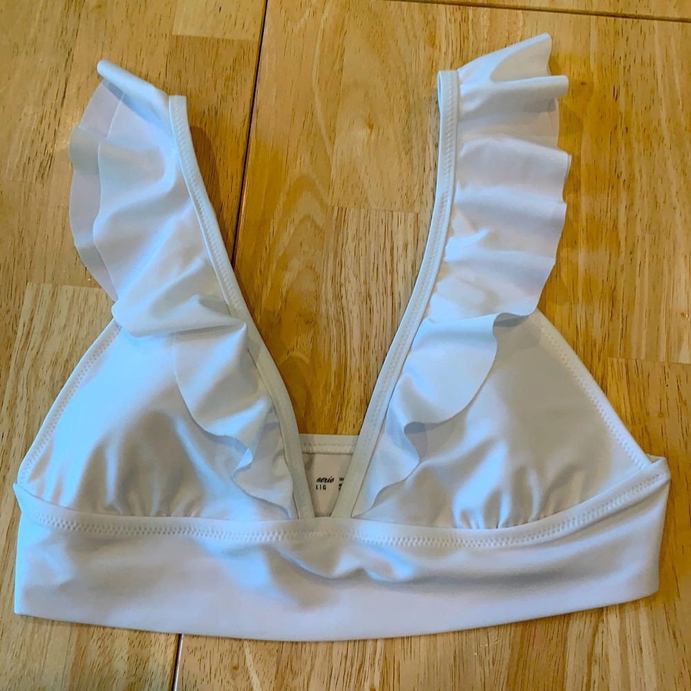 Aerie Ruffle Bikini Top **worn once to tan**